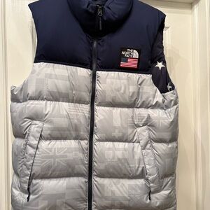 The North Face Mens International Collection IC Nupste Gray & Navy Puffer Vest L
